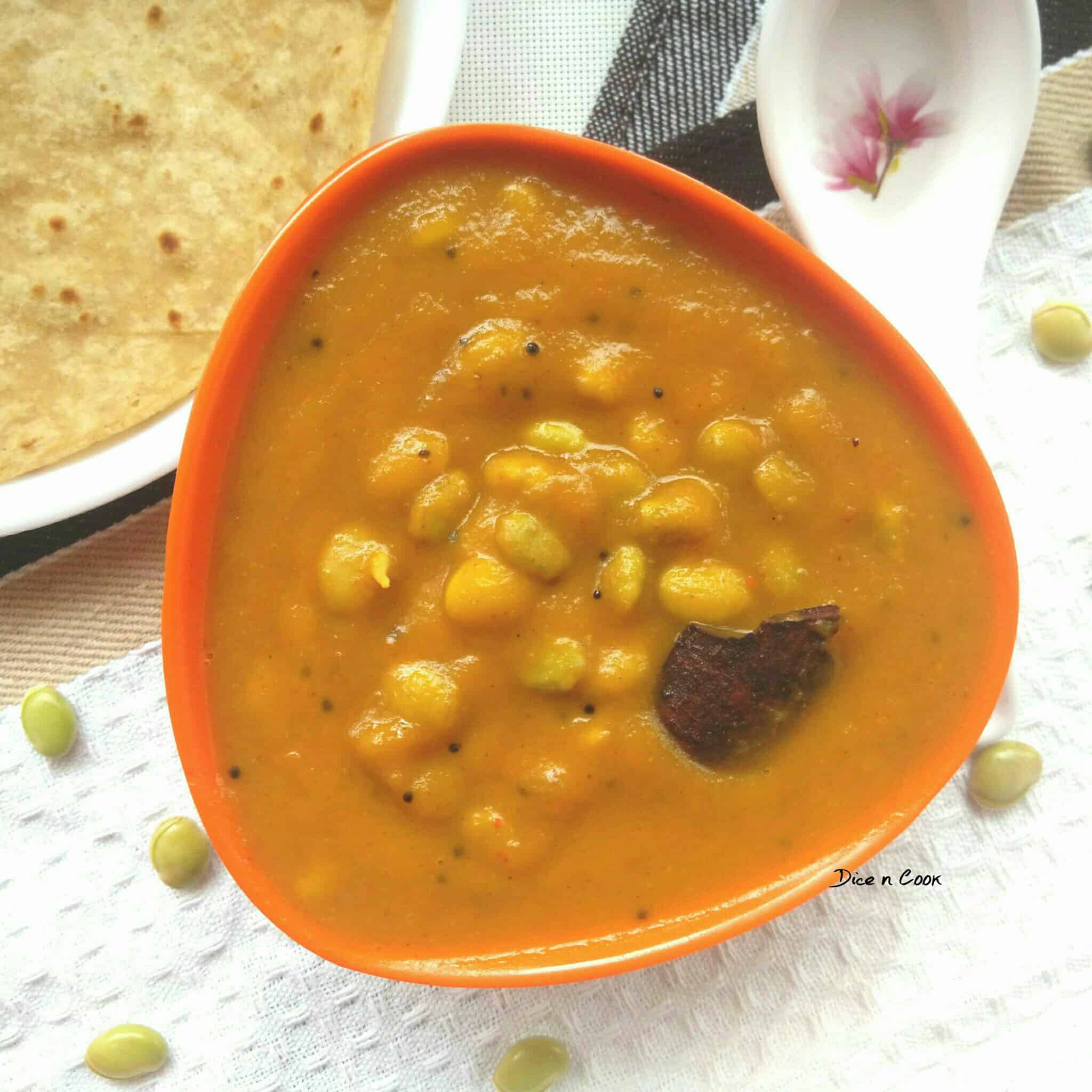 sweet-pumpkin-avarekalu-gravy