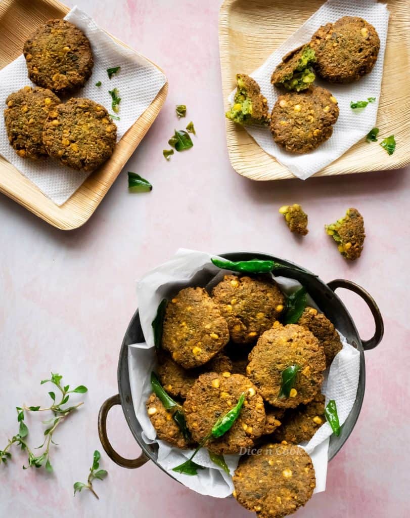 Honagone soppu (Sessile joyweed) masala vada recipe. Easy to make deep fried snacks made of chana dal, honagonne soppu. Glutenfree, dairyfree recipe.  #deepfried #dal #glutenfree #vegan