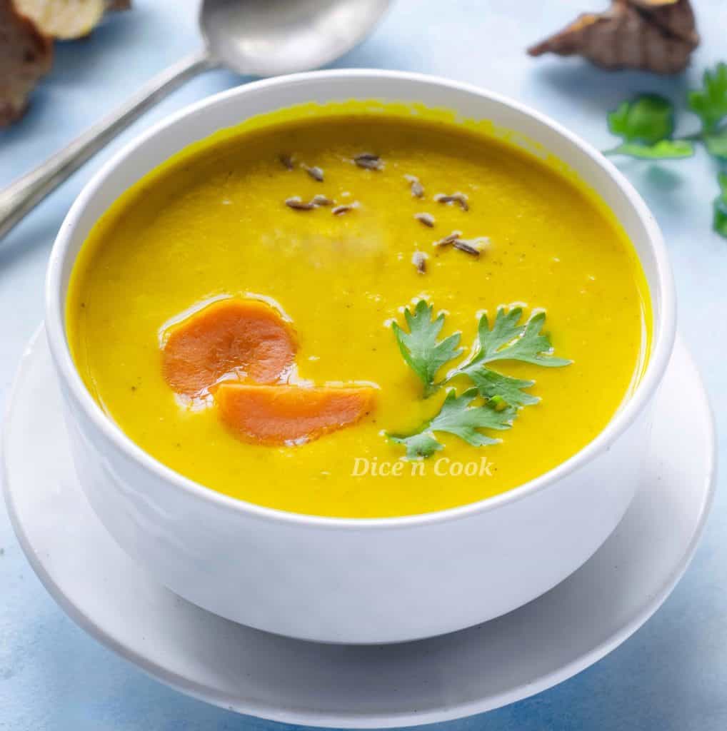 Carrot turmeric soup