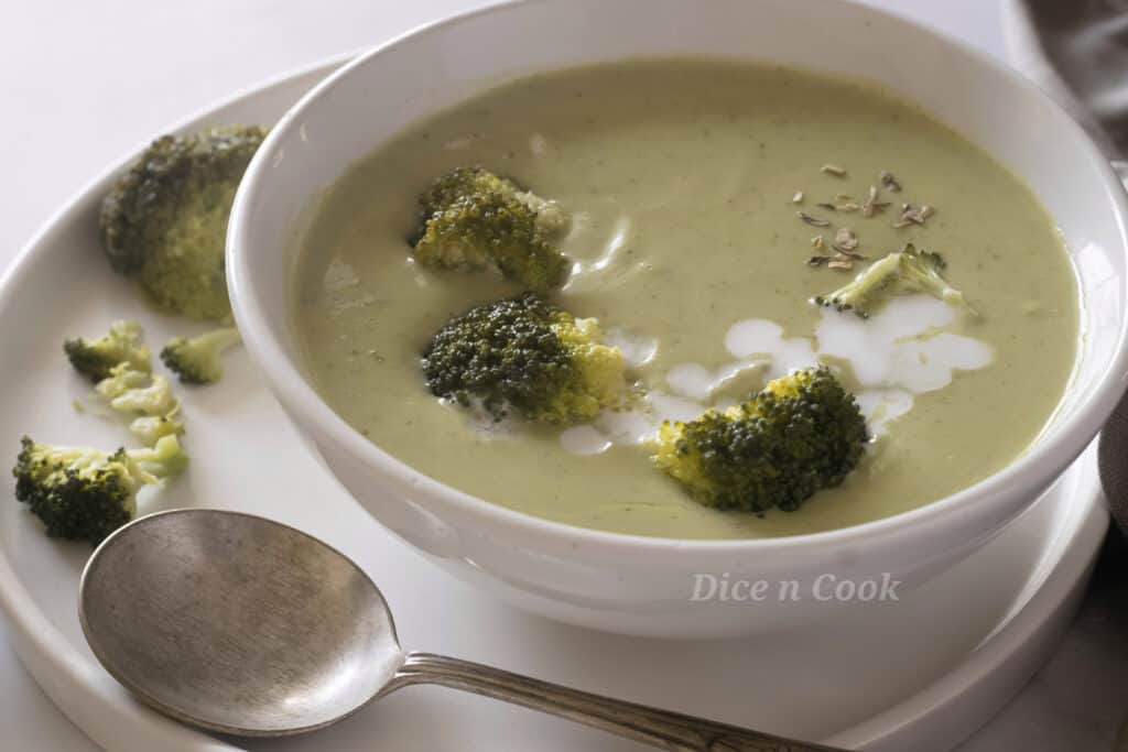 Broccoli soup bowl