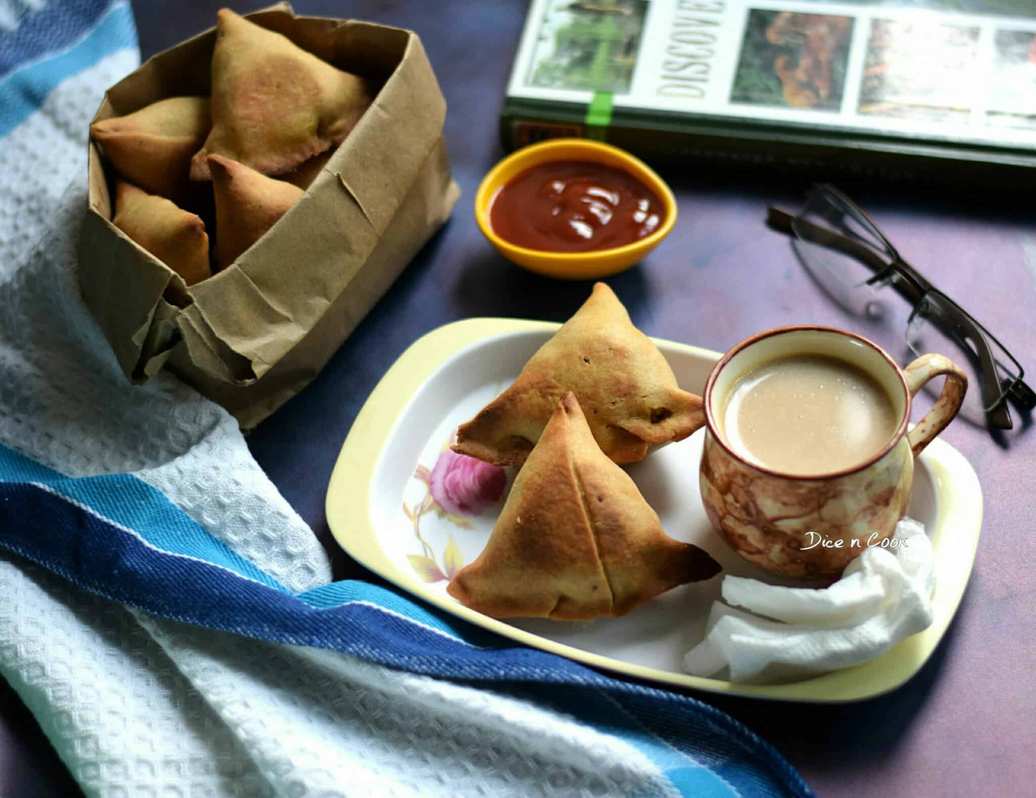 baked-dhansak-flavored-veg samosa