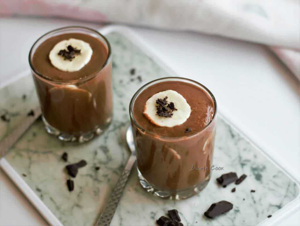 chocolate-banana-lassi-shots