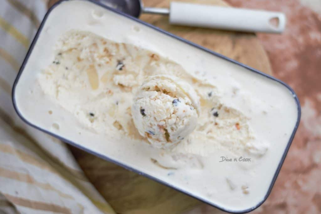 apple-chikki-cream-cheese-nutty-ice-cream