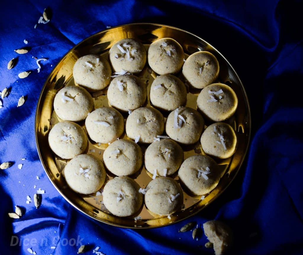 whole-wheat-eggless-coconut-cookies-2