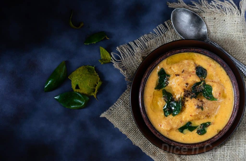 Sugar-baby-mangoes-in-coconut-mustard-gravy